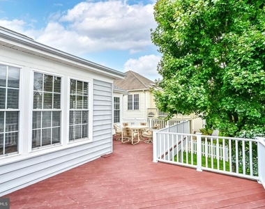 6916 Birkenhead Place - Photo Thumbnail 33