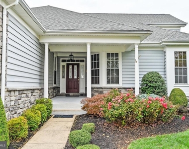 6916 Birkenhead Place - Photo Thumbnail 26