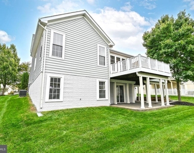 6916 Birkenhead Place - Photo Thumbnail 28