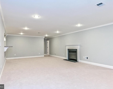 6916 Birkenhead Place - Photo Thumbnail 44
