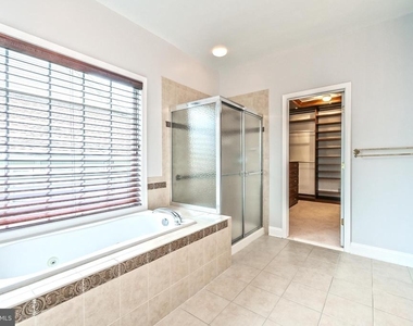 6916 Birkenhead Place - Photo Thumbnail 22