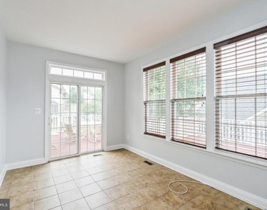 6916 Birkenhead Place - Photo Thumbnail 11