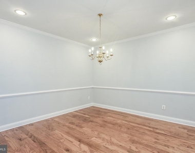 6916 Birkenhead Place - Photo Thumbnail 6
