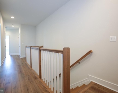 6902 Karter Robinson Drive - Photo Thumbnail 24