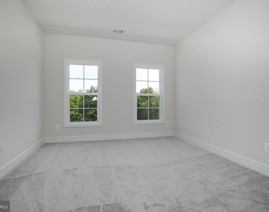 6902 Karter Robinson Drive - Photo Thumbnail 19