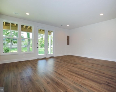 6902 Karter Robinson Drive - Photo Thumbnail 28