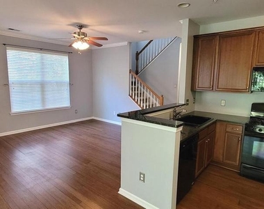 43840 Hickory Corner Terrace - Photo Thumbnail 1