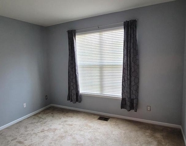 43840 Hickory Corner Terrace - Photo Thumbnail 7