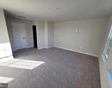 2616 Velocity Road - Photo Thumbnail 14