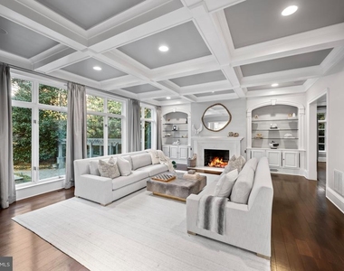 8305 Fox Haven Drive - Photo Thumbnail 27