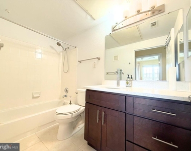 1580 Spring Gate Drive - Photo Thumbnail 13