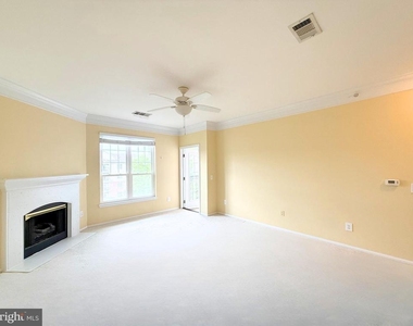 1580 Spring Gate Drive - Photo Thumbnail 10