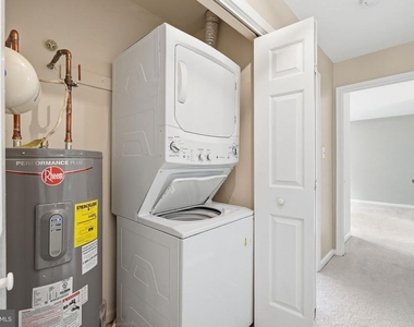 2822 Lee Oaks Place - Photo Thumbnail 20