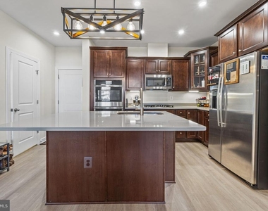 12384 Azure Lane - Photo Thumbnail 9