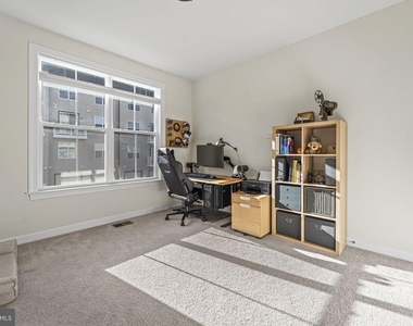 12384 Azure Lane - Photo Thumbnail 16