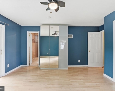 7605 Fisher Drive - Photo Thumbnail 11