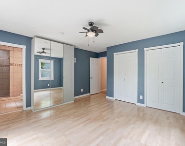 7605 Fisher Drive - Photo Thumbnail 10