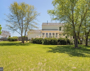 7012 Tiffany Court - Photo Thumbnail 35