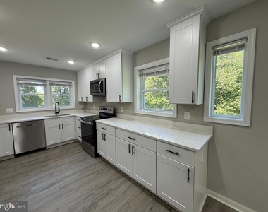 12317 Metlock Road - Photo Thumbnail 16