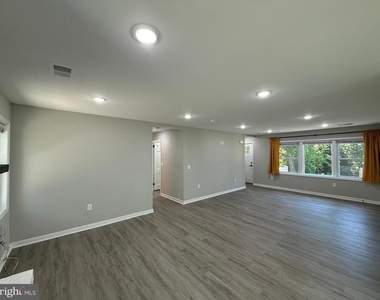 12317 Metlock Road - Photo Thumbnail 12