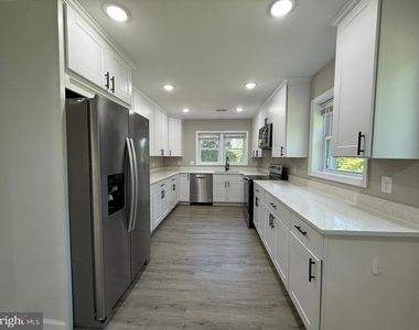12317 Metlock Road - Photo Thumbnail 17