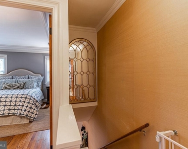 1206 Colonial Avenue - Photo Thumbnail 21