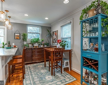1206 Colonial Avenue - Photo Thumbnail 6