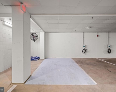 1312 King Street - Photo Thumbnail 9