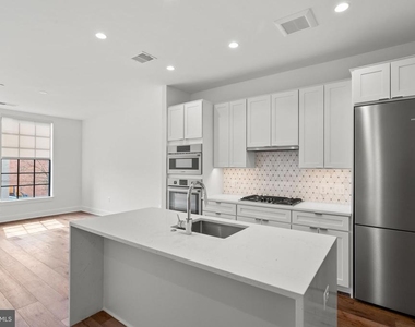 1312 King Street - Photo Thumbnail 1