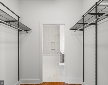 1312 King Street - Photo Thumbnail 5