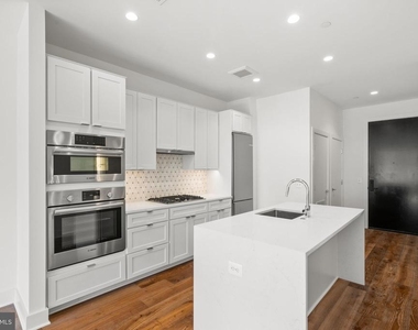 1312 King Street - Photo Thumbnail 16