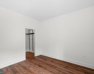1312 King Street - Photo Thumbnail 4