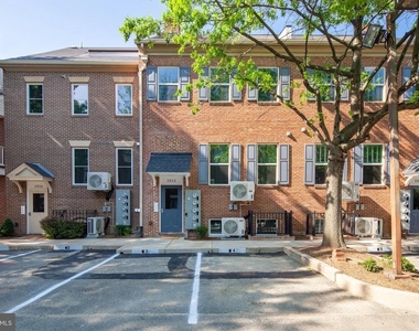 1012 Duke Street - Photo Thumbnail 25