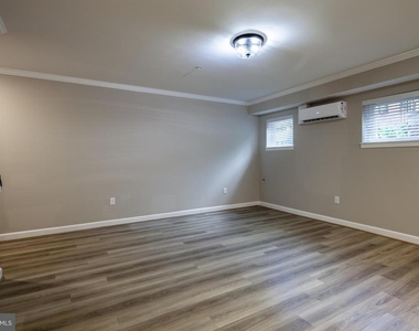 1012 Duke Street - Photo Thumbnail 7