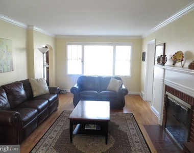 25 N Garfield Street - Photo Thumbnail 2