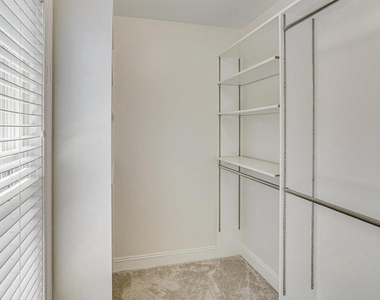 4728 23rd Street N - Photo Thumbnail 18