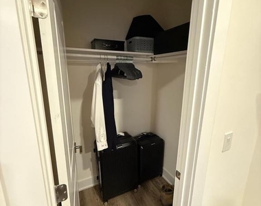 1115 Germantown Avenue - Photo Thumbnail 8