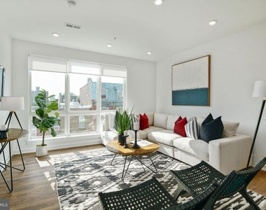 2421 N Mascher Street - Photo Thumbnail 17