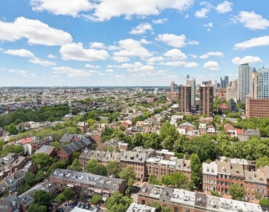 210 Locust Street - Photo Thumbnail 14