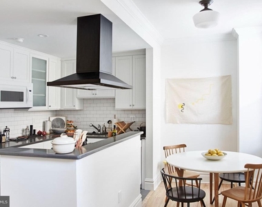1520 Spruce Street - Photo Thumbnail 1