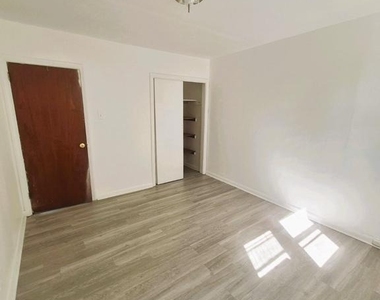 6486 Matthews Street - Photo Thumbnail 3