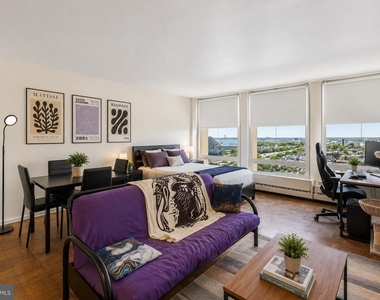220 Locust Street - Photo Thumbnail 5