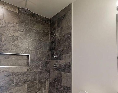1642 N Marshall Street - Photo Thumbnail 5