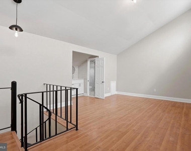 7750 Rockwell Avenue - Photo Thumbnail 20