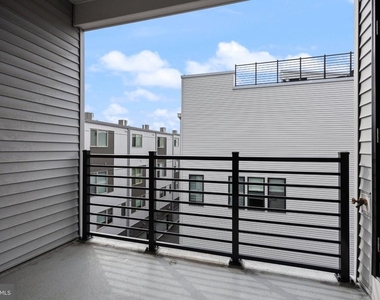 2150 Northbank Place - Photo Thumbnail 25