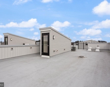 2150 Northbank Place - Photo Thumbnail 32
