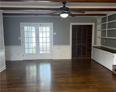 2515 Fort Bragg Road - Photo Thumbnail 4