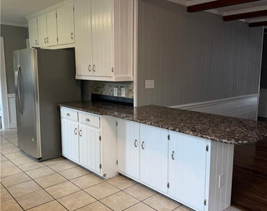 2515 Fort Bragg Road - Photo Thumbnail 17