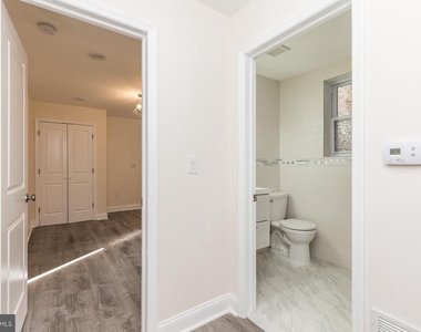 537 N 33rd Street - Photo Thumbnail 6