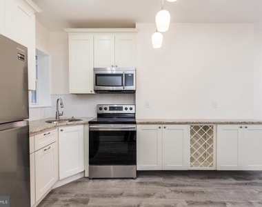 537 N 33rd Street - Photo Thumbnail 1